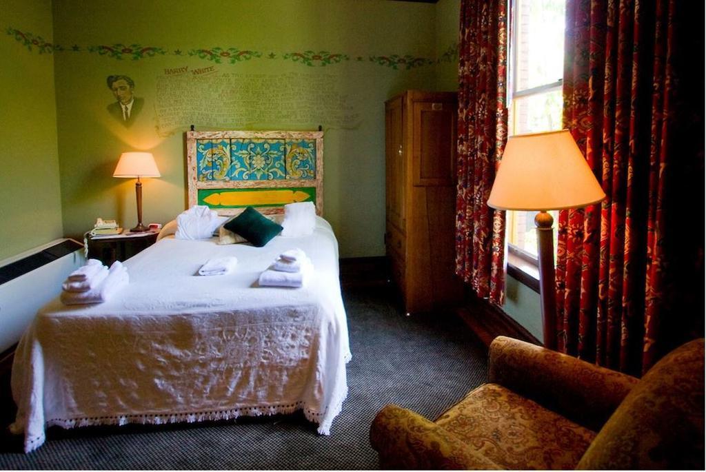 Mcmenamins Hotel Oregon 맥민빌 객실 사진
